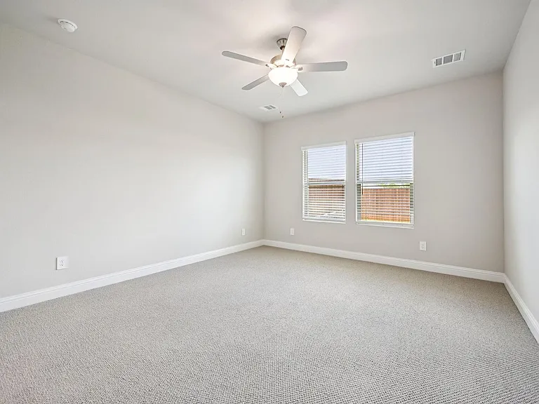 718 London Town Ln — Photo 19