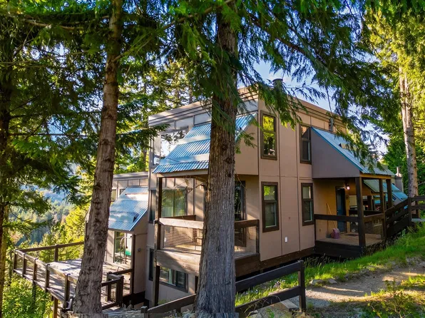 2400 Cavendish Way #15, Whistler, BC V8E 0L8