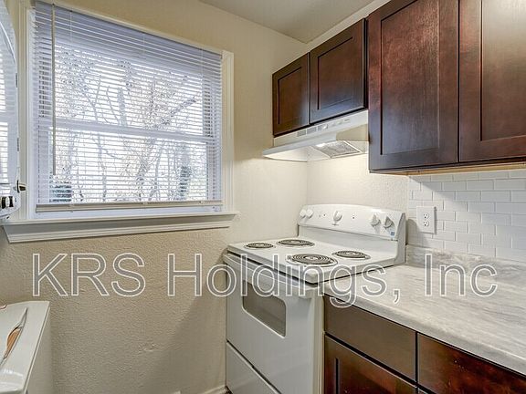 4th image of 1517 Halifax St APT 8
