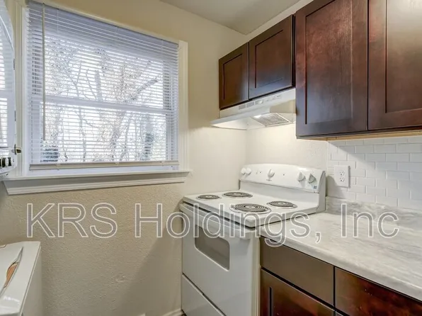 1517 Halifax St, Petersburg, VA