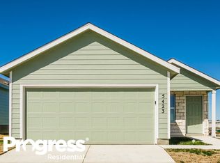 5423 Y Bar Smt, Converse, TX 78109