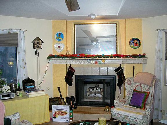 5th image of 3987 Tirana Way #34A