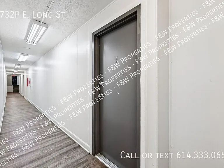 1732P E Long St — Photo 56