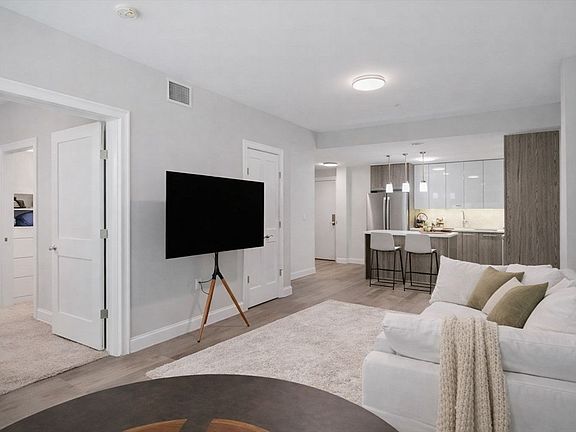 3rd image of 771 Harrison Ave #201