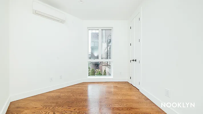 Rented by Nooklyn NYC LLC | media 28