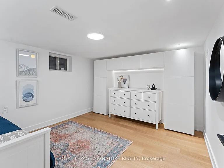 1342 Victoria Park Ave — Photo 21