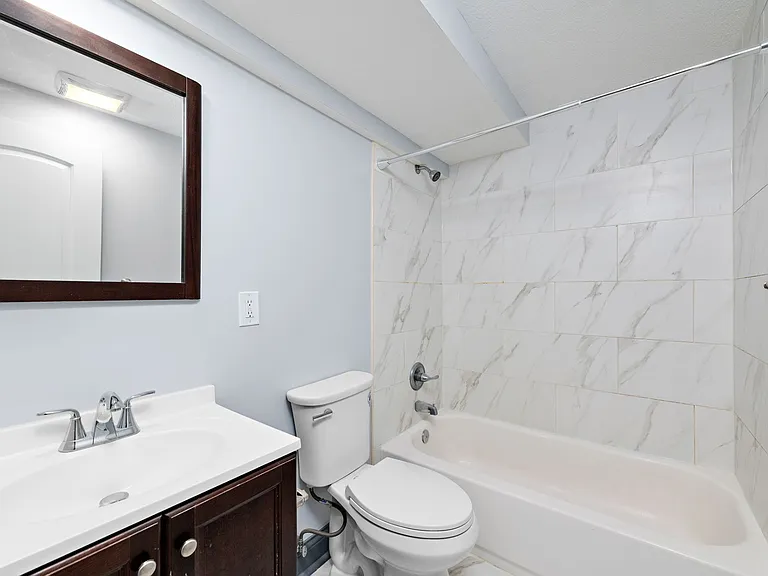 4544 Summit St — Photo 122