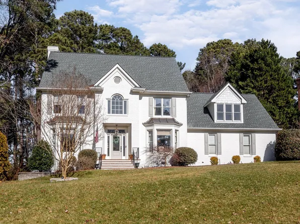 216 Midenhall Way, Cary, NC 27513