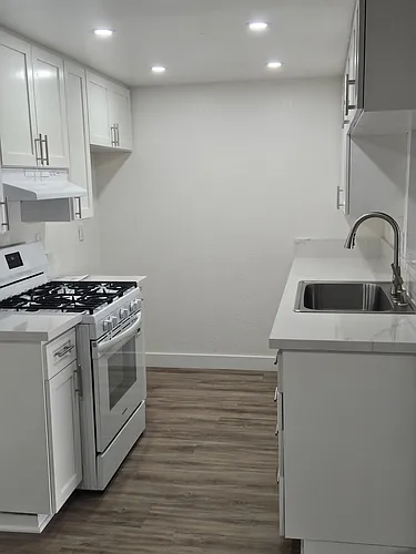 3608 W Orange Ave #103 Photo 1