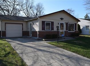 2420 Hackney Dr, Dayton, OH 45420