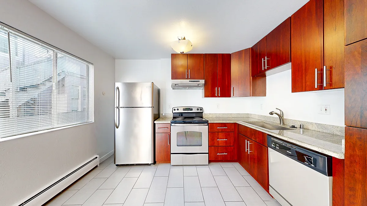 Building Photo - 759 Green St #1E
