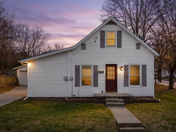 701 E Buchanan St, Bloomington, IL 61701