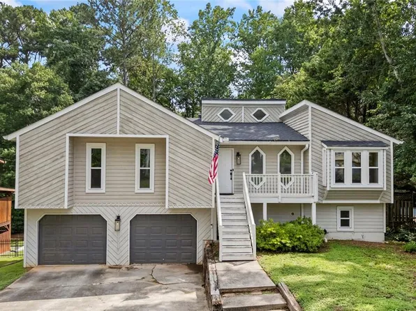 410 Saint Simons Cv, Lawrenceville, GA 30044