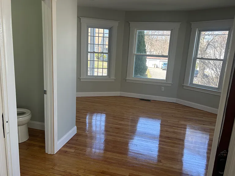 194-196 South St #1 — Photo 8