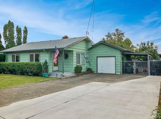 250 Chapman Ln, Springfield, OR 97478