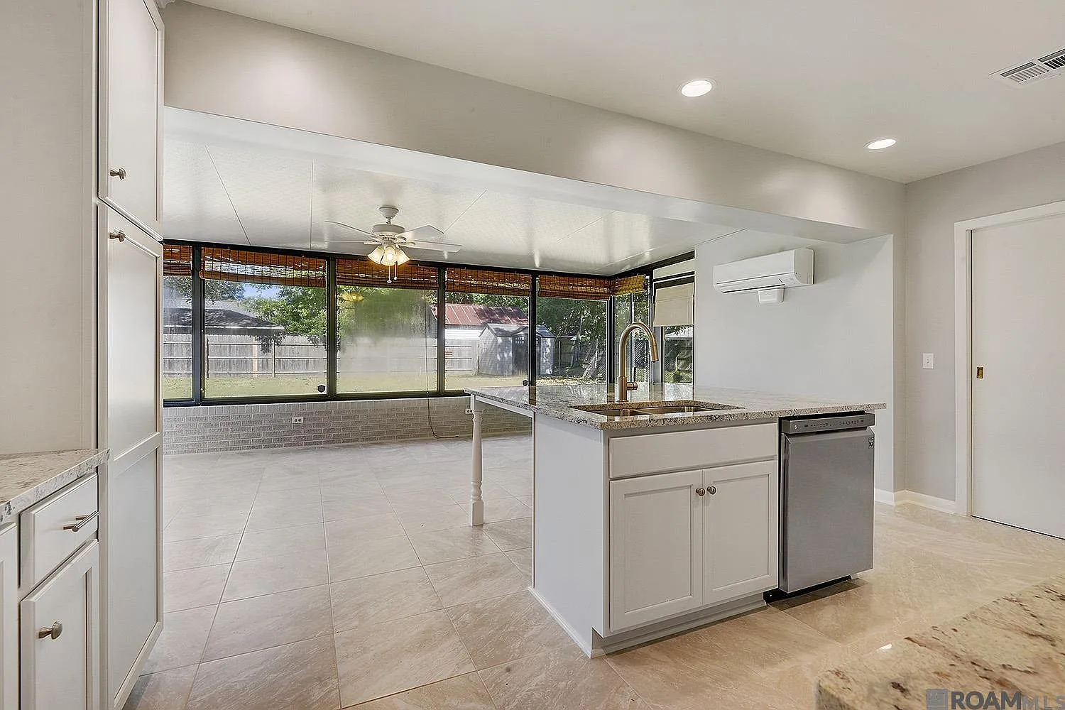 4 bed, 1782 sqft, $2,000 — Photo 2
