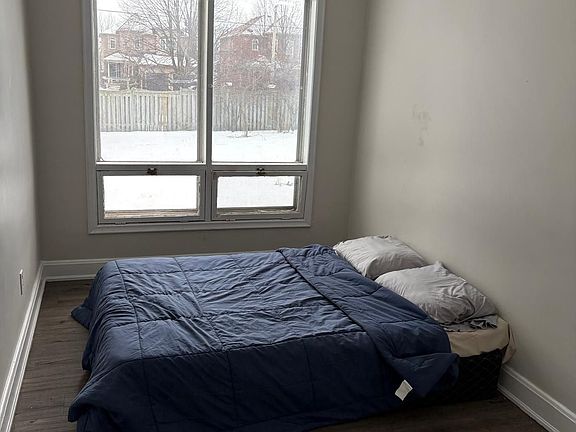 5th image of 12084 Hurontario St