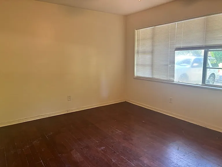 1430 Dianne Dr — Photo 8