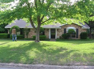 1102 Randy Rd, Cedar Hill, TX 75104