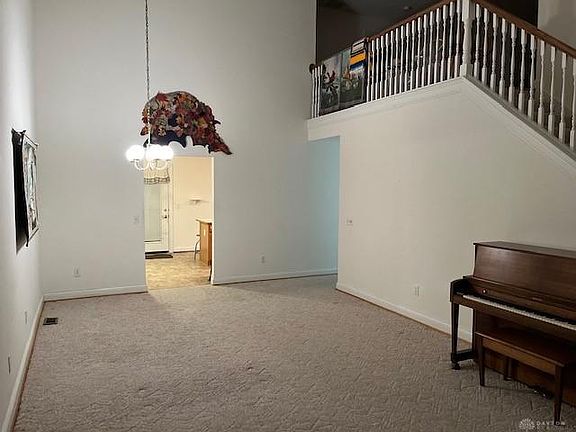 5th image of 2040 Waterfall Ln