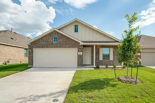 1809 River Crossing Dr Photo 1
