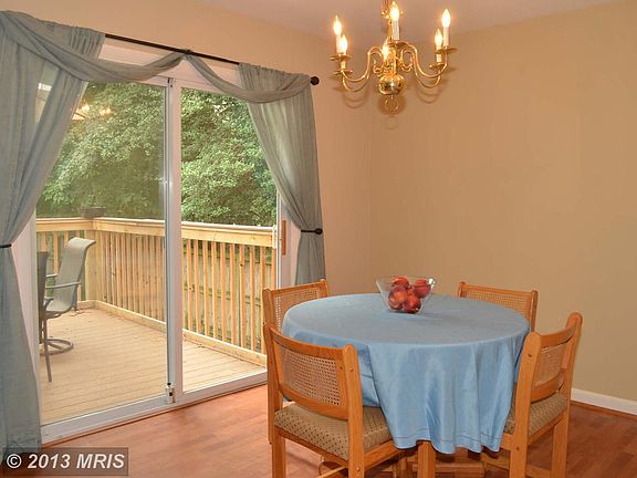 5th image of 1041 Plum Creek Dr