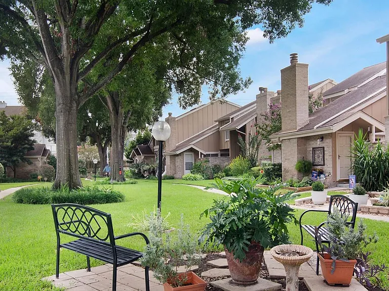 11681 Village Place Dr #257 — Photo 31