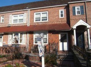 6249 80th St, Middle Village, NY 11379