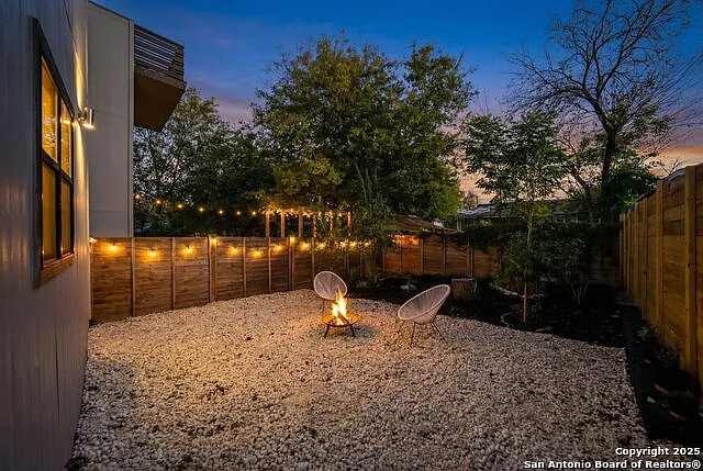 1210 Gardina — Photo 16
