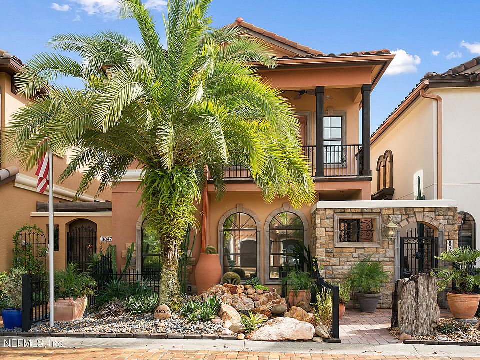 1st image of 8849 LA TERRAZZA Place