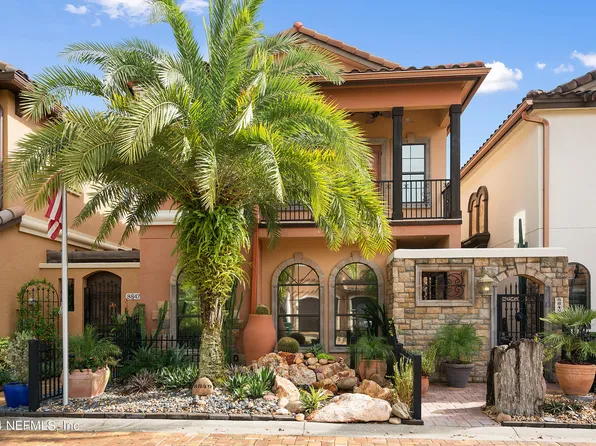 8849 LA TERRAZZA Place, Jacksonville, FL 32217