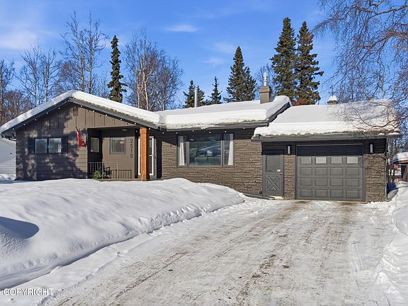 3rd image of 2515 Aspen Dr