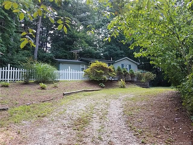 1st image of 131 Cori Dr