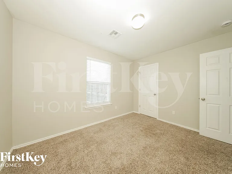 1885 Bradford Pl — Photo 14