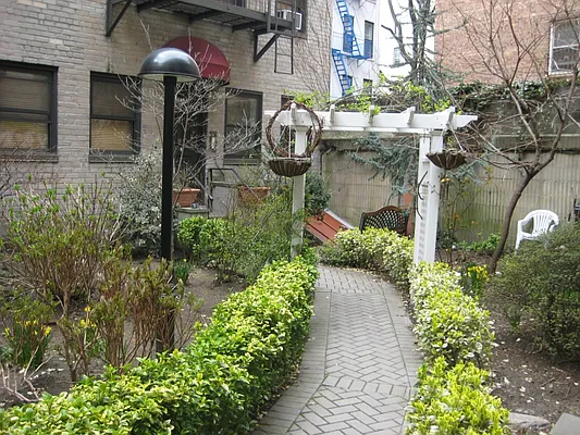 Rented by MBD Properties | media 27