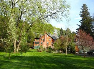 17 Waterville Rd, Farmington, CT 06032