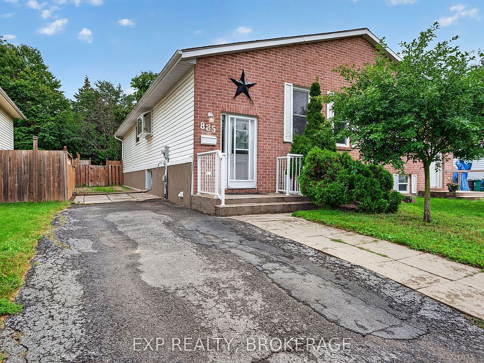 1st image of 885 Larchwood Cres