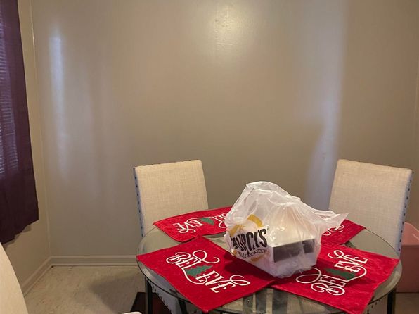 little-rock-arkansas-82843452 picture