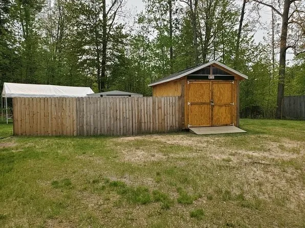 2384 Harlow St, Prescott, MI 48756