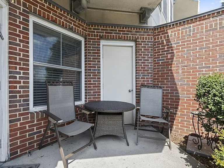 10 Seaport Dr #2111 — Photo 24