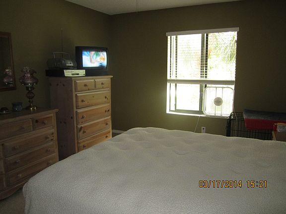 5th image of 203 Foxtail Dr APT E3