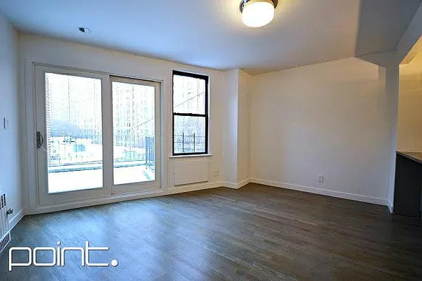 Rented by Point NYC | media 39