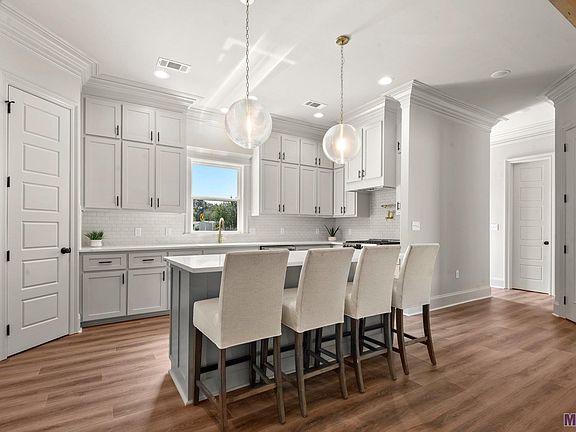 5th image of 7294 Riverbank Dr
