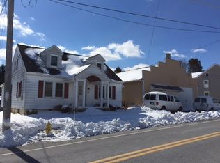 33 York St, Spring Grove, PA 17362