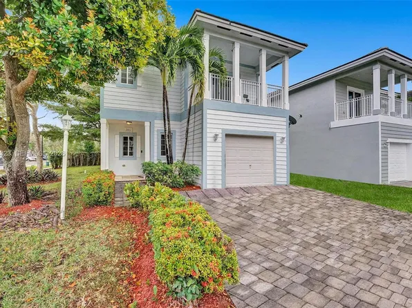 385 NE 31st Ave, Homestead, FL 33033