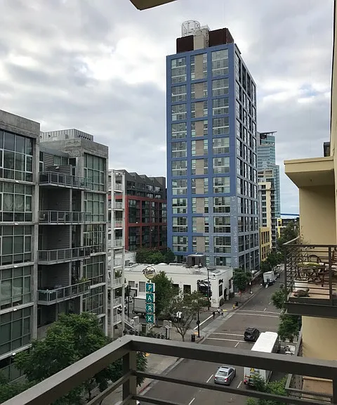 Urbana East Village Rental Flats — Photo 26