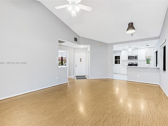 2nd image of 11301 SW 4th St
