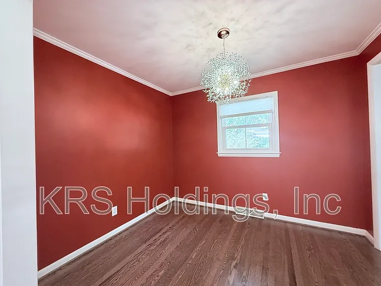 1512 Basewood Dr — Photo 12