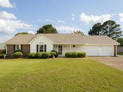 303 Cordelia Way, Florence, AL, 35633