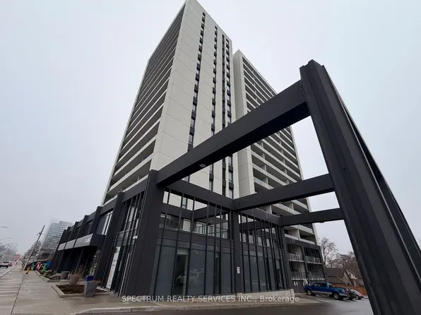 741 King St W, Kitchener, ON